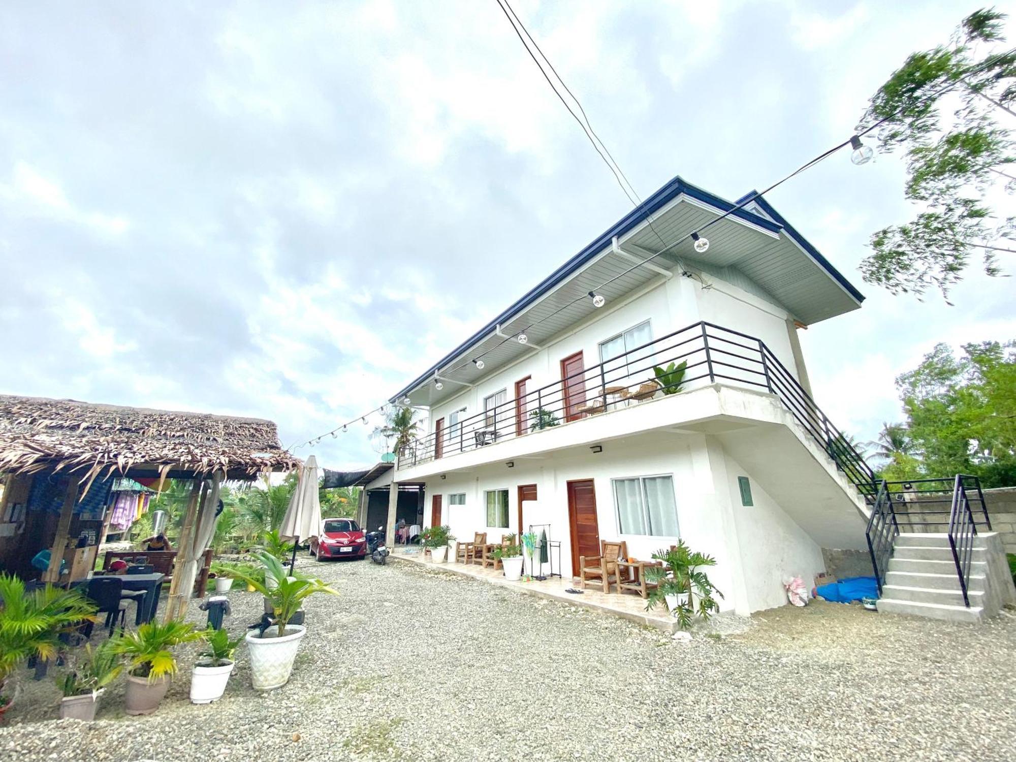 Coconut Inn Moalboal Exterior foto